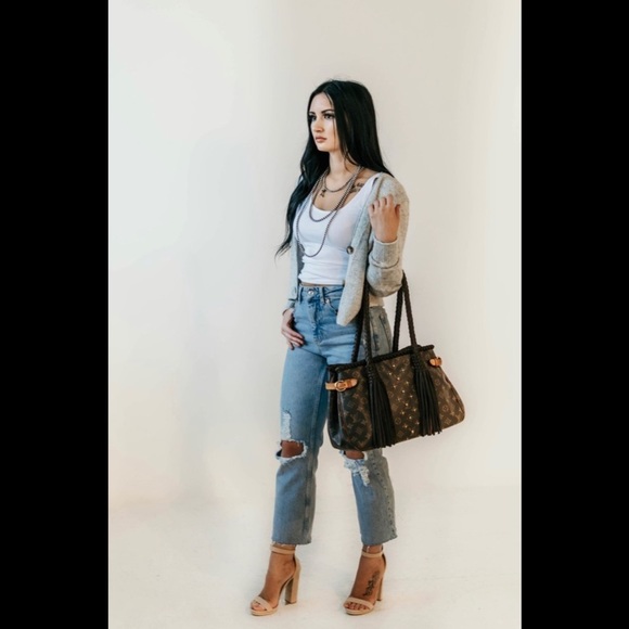 Louis Vuitton Vintagebohobags The Megan with Studs - Picture 4 of 4